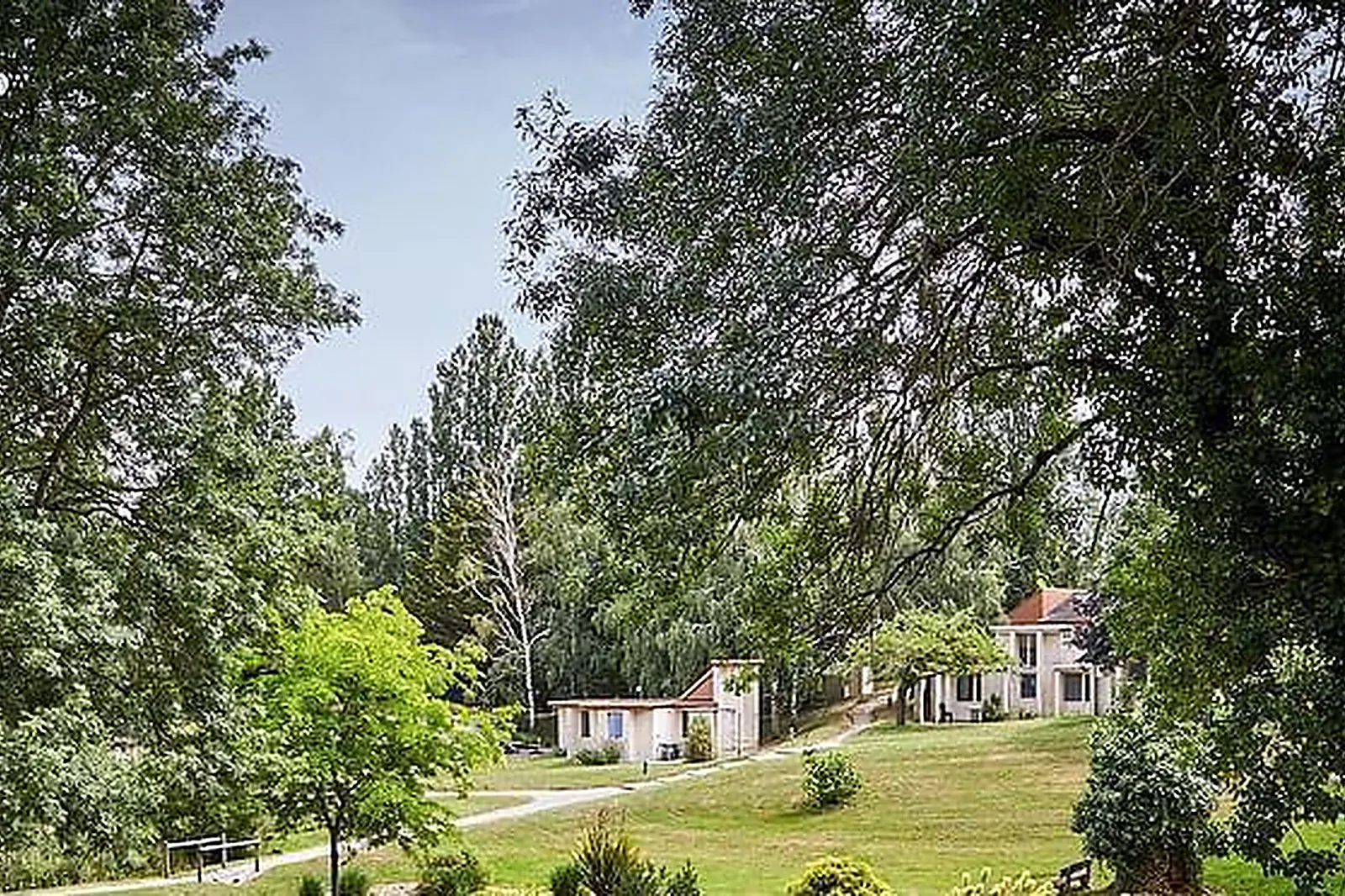 Lieux événementiels, LES JARDINS DE L'ANJOU