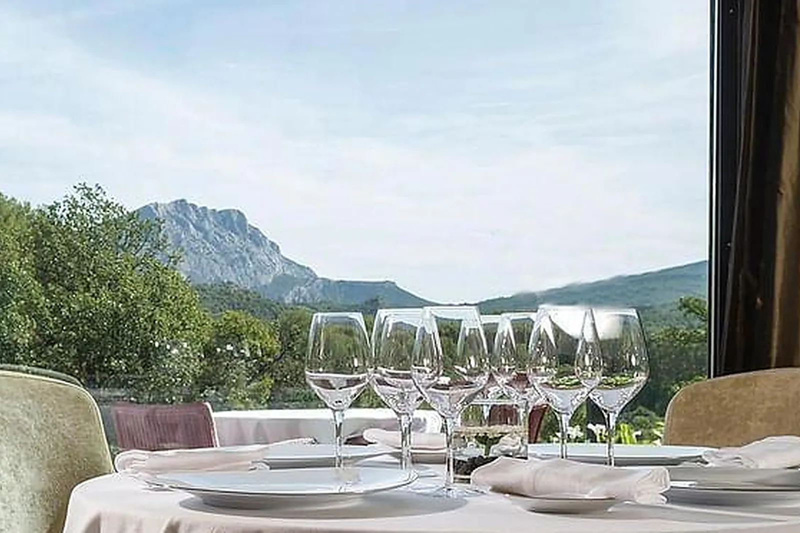 Lieux événementiels, LES LODGES SAINTE VICTOIRE HÔTEL & SPA *****