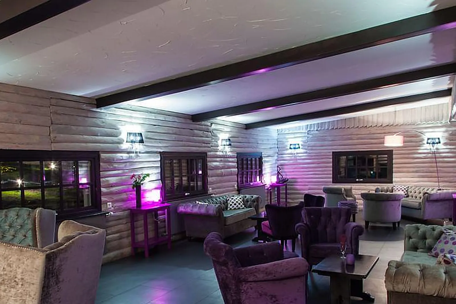 Lieux événementiels, LES LODGES DE BABYLONE