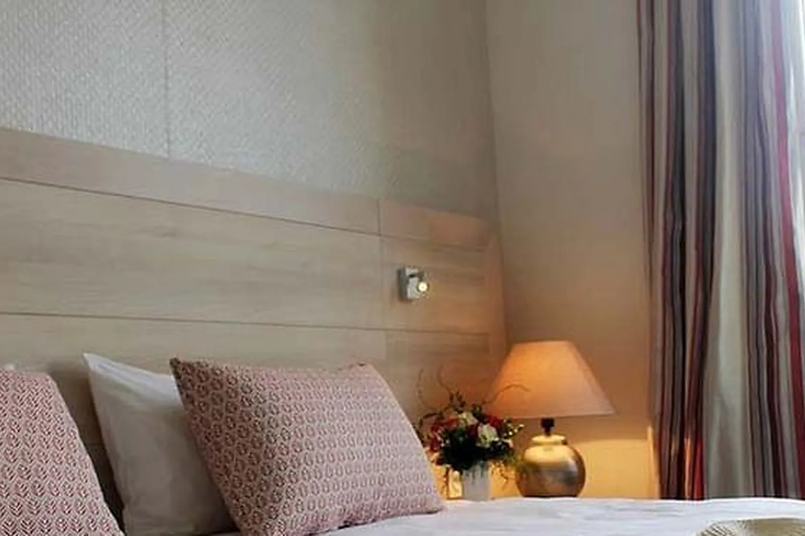 Lieux événementiels, LES LOGES DU PARC & SPA ****