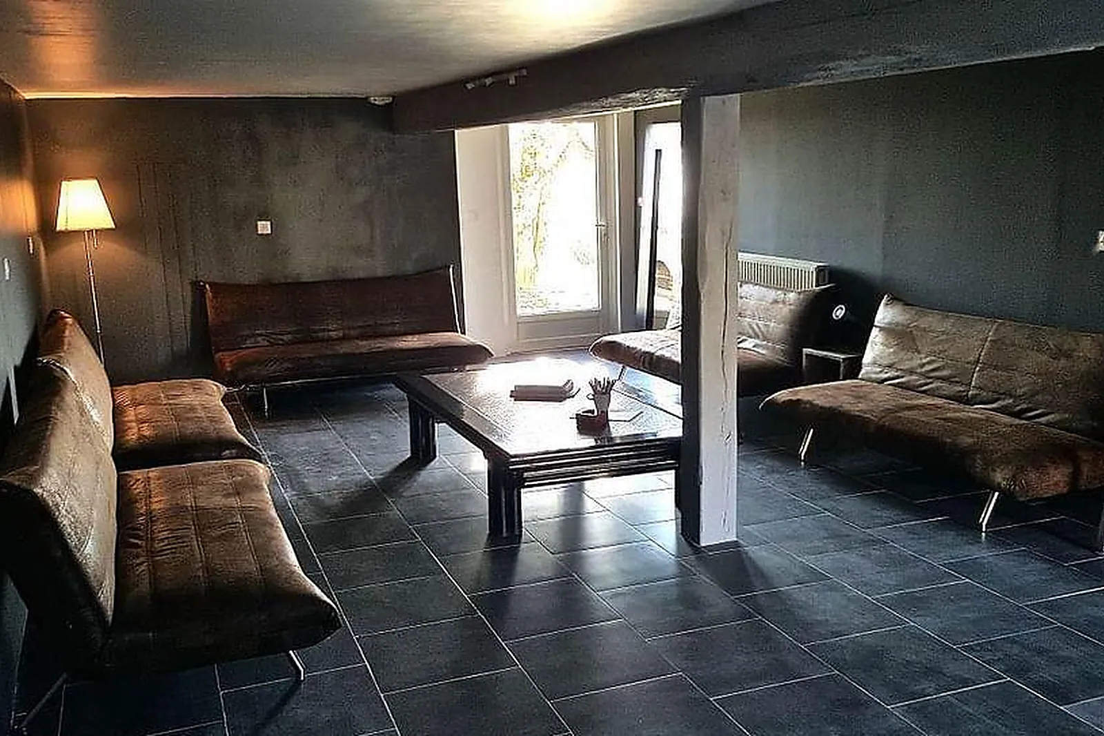 Lieux événementiels, LES MAISONS BLANCHES