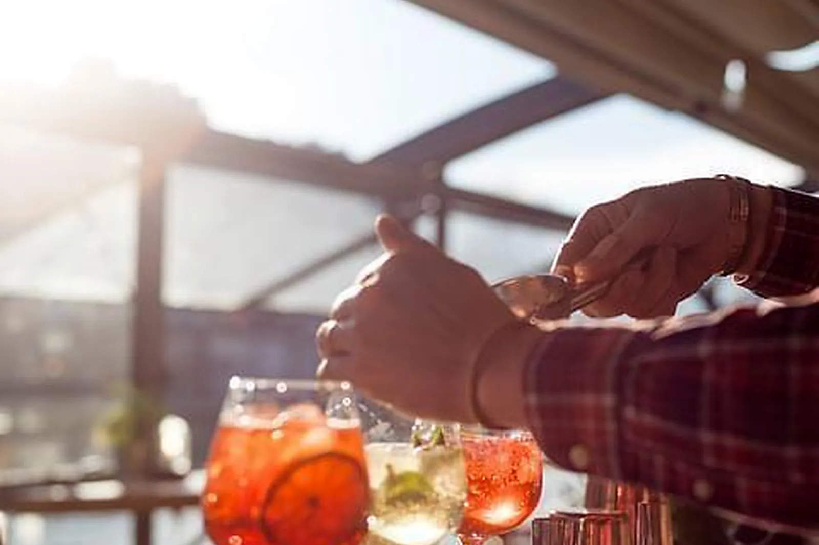 Lieux événementiels, LES MAQUEREAUX RIVE DROITE