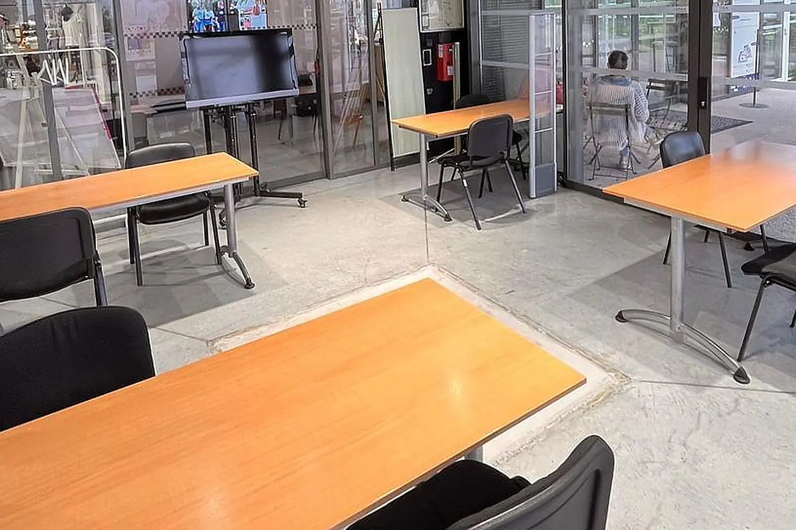 Lieux événementiels, LES NOUVELLES GRISETTES