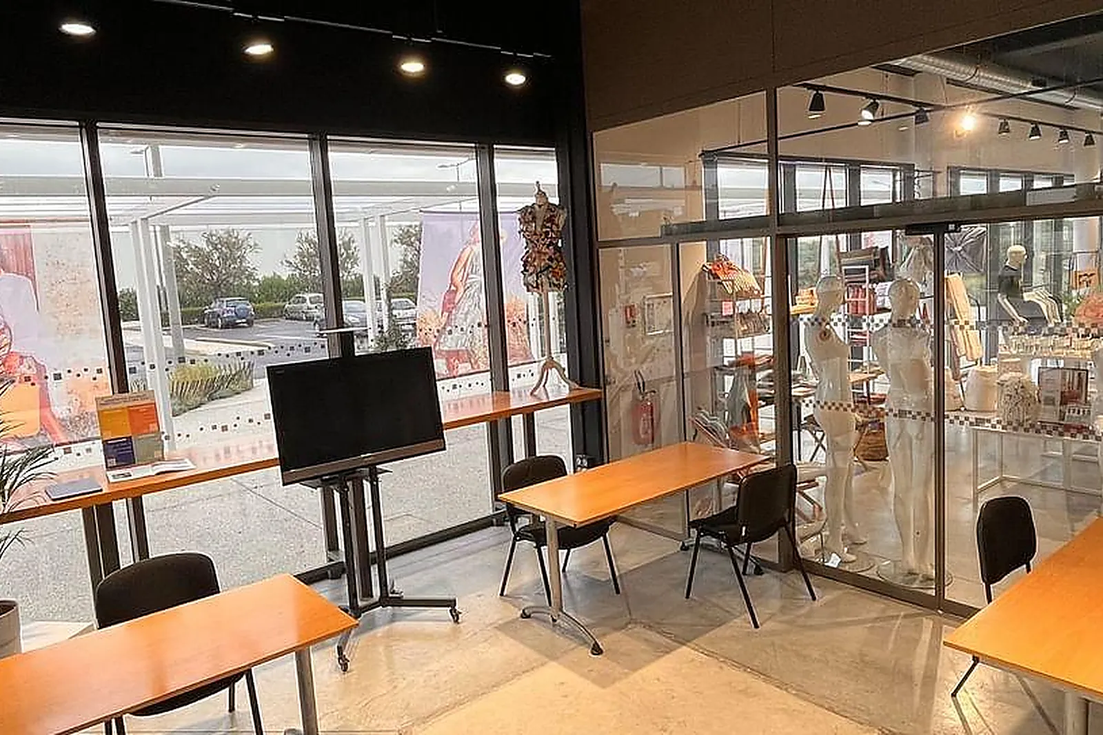 Lieux événementiels, LES NOUVELLES GRISETTES