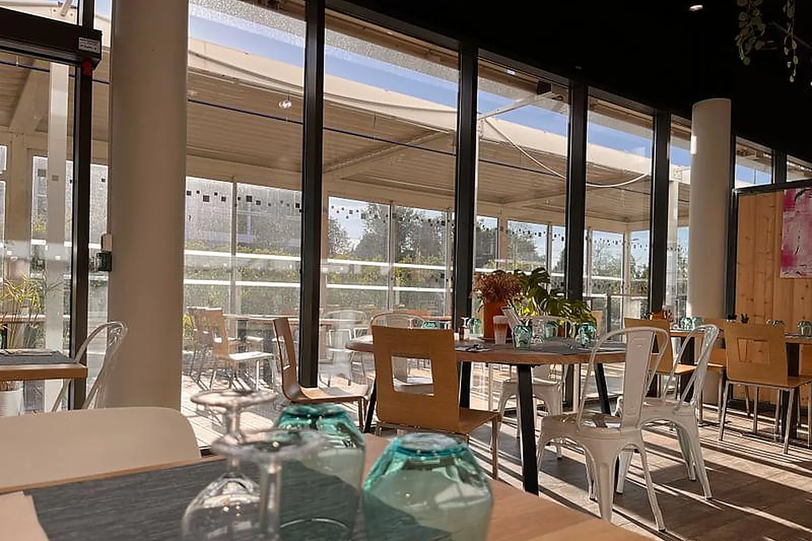 Lieux événementiels, LES NOUVELLES GRISETTES