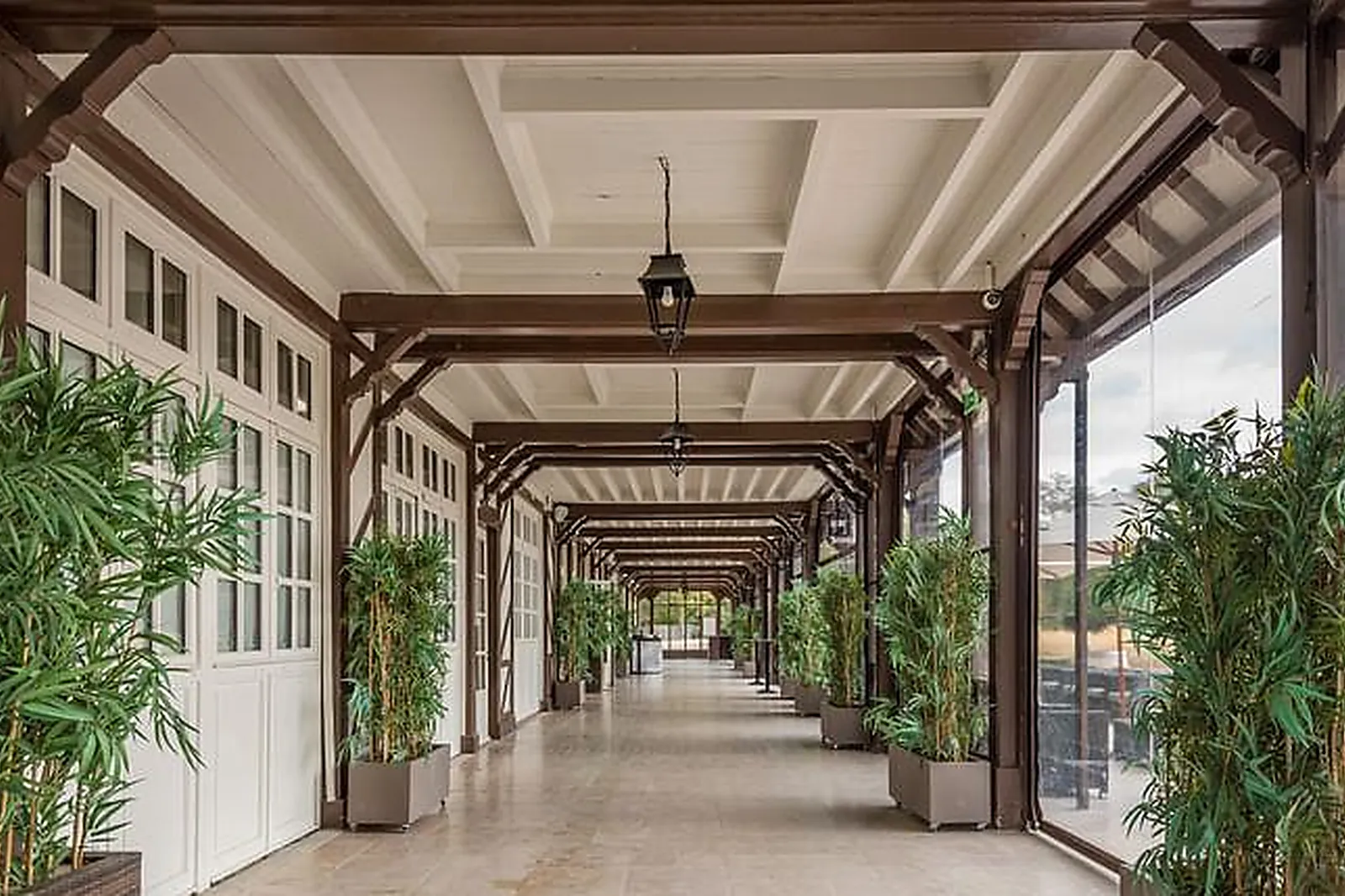 Lieux événementiels, LES PAVILLONS DES ÉTANGS - LE MANOIR