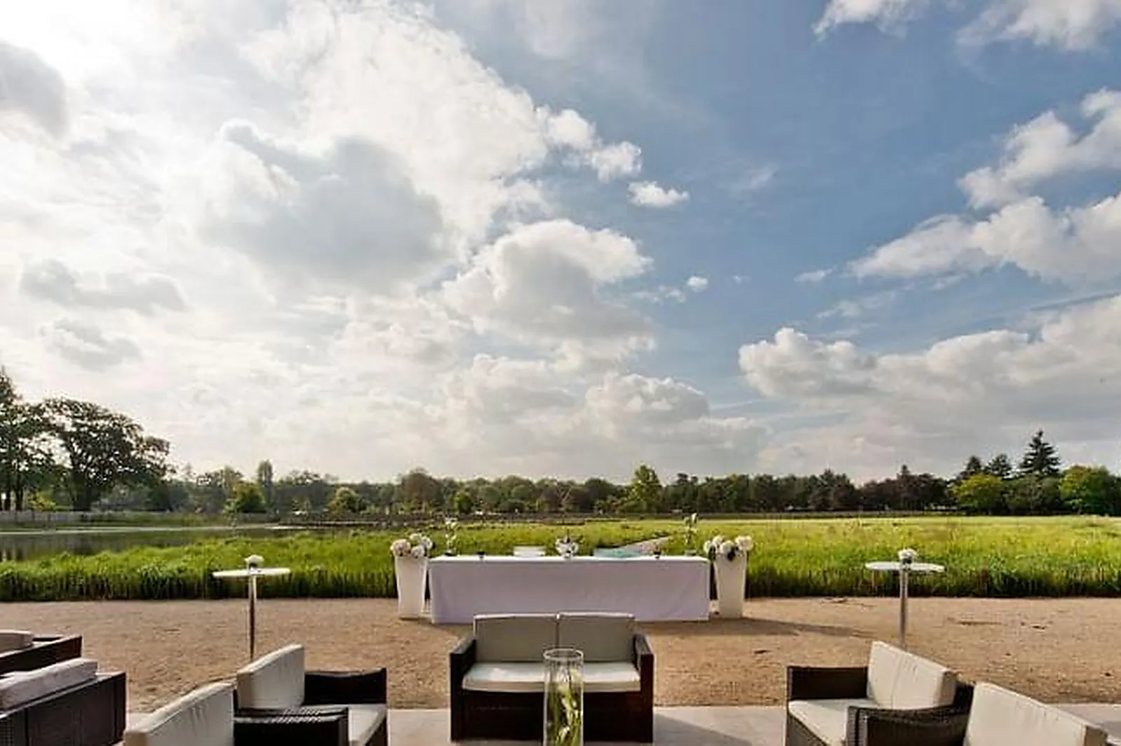 Lieux événementiels, LES PAVILLONS DES ÉTANGS - LE MANOIR