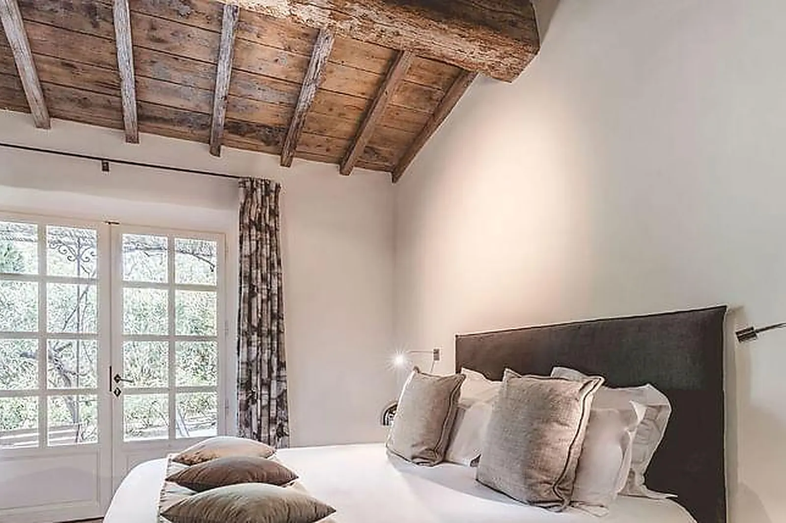 Lieux événementiels, STUDIO AJER