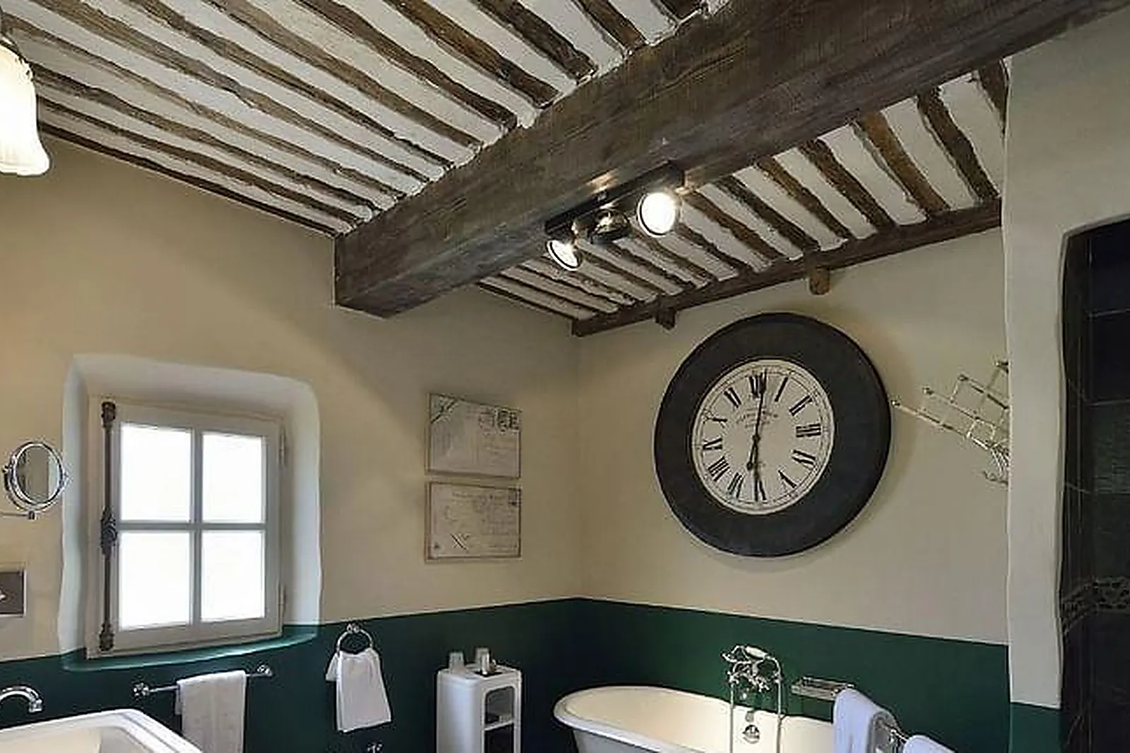 Lieux événementiels, STUDIO AJER