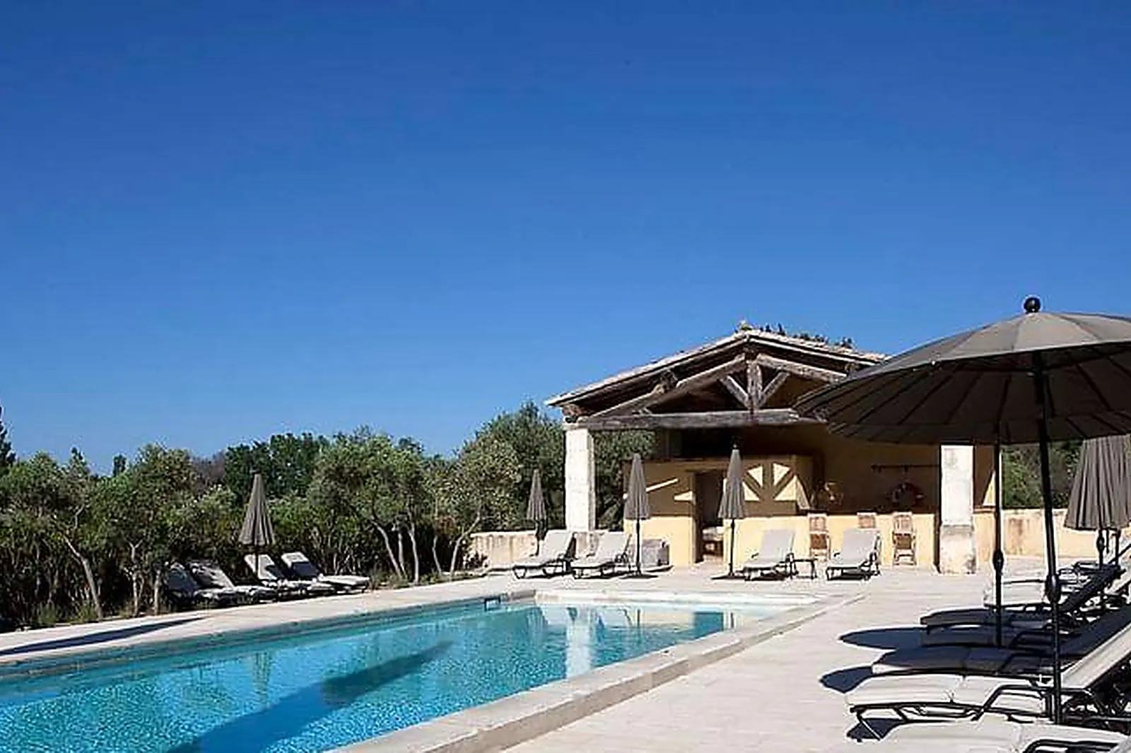 Lieux événementiels, STUDIO AJER