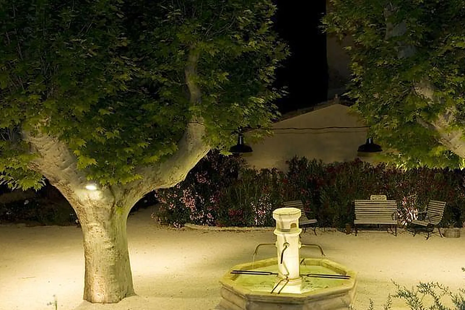 Lieux événementiels, STUDIO AJER