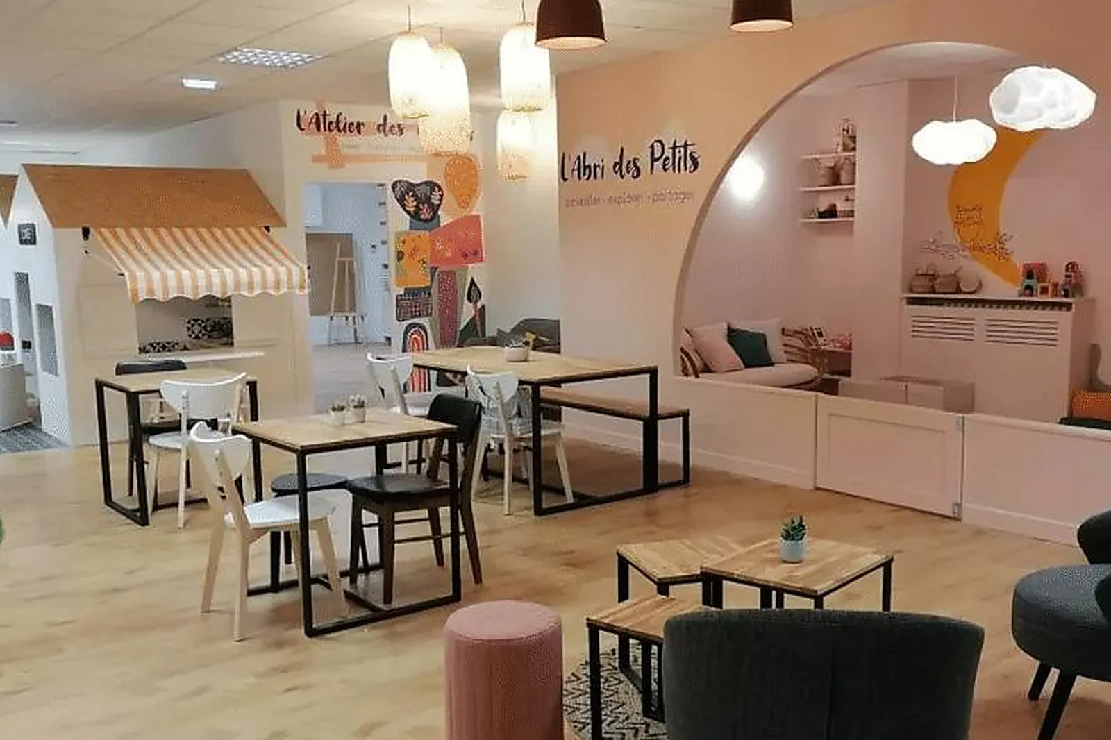 Lieux événementiels, LES POLINSONS