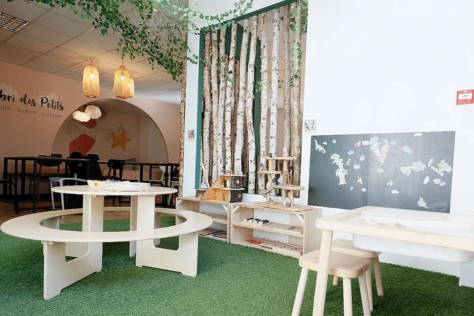 Lieux événementiels, LES POLINSONS