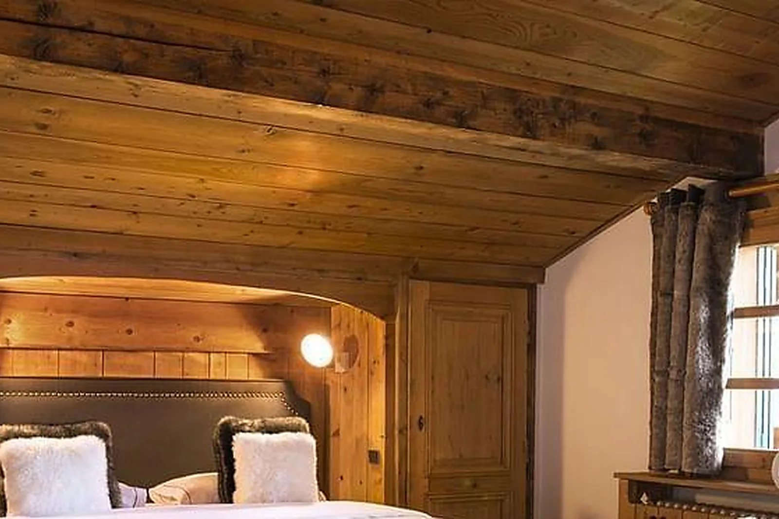 Lieux événementiels, LES ROCHES HÔTEL & SPA ****