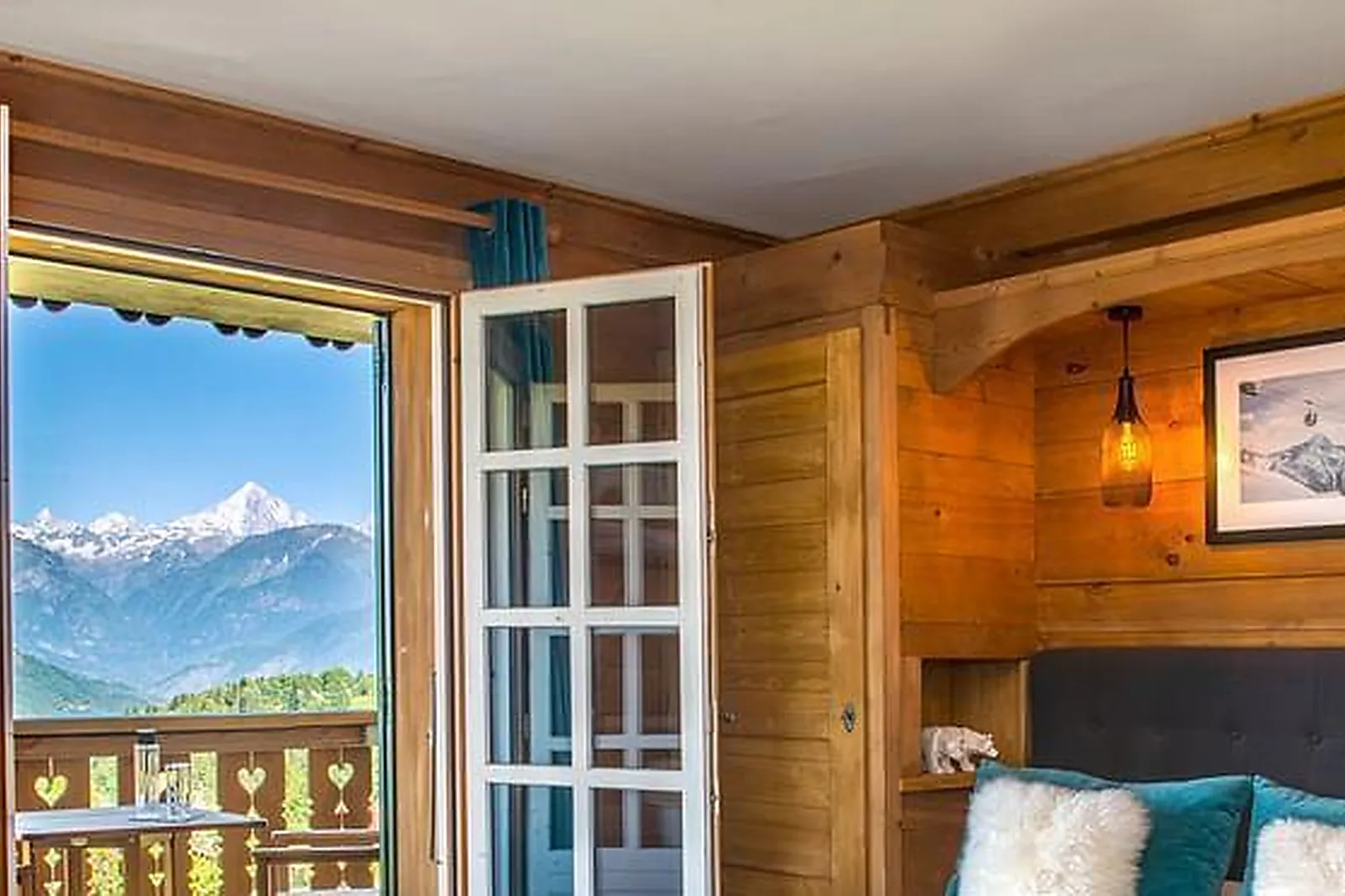 Lieux événementiels, LES ROCHES HÔTEL & SPA ****