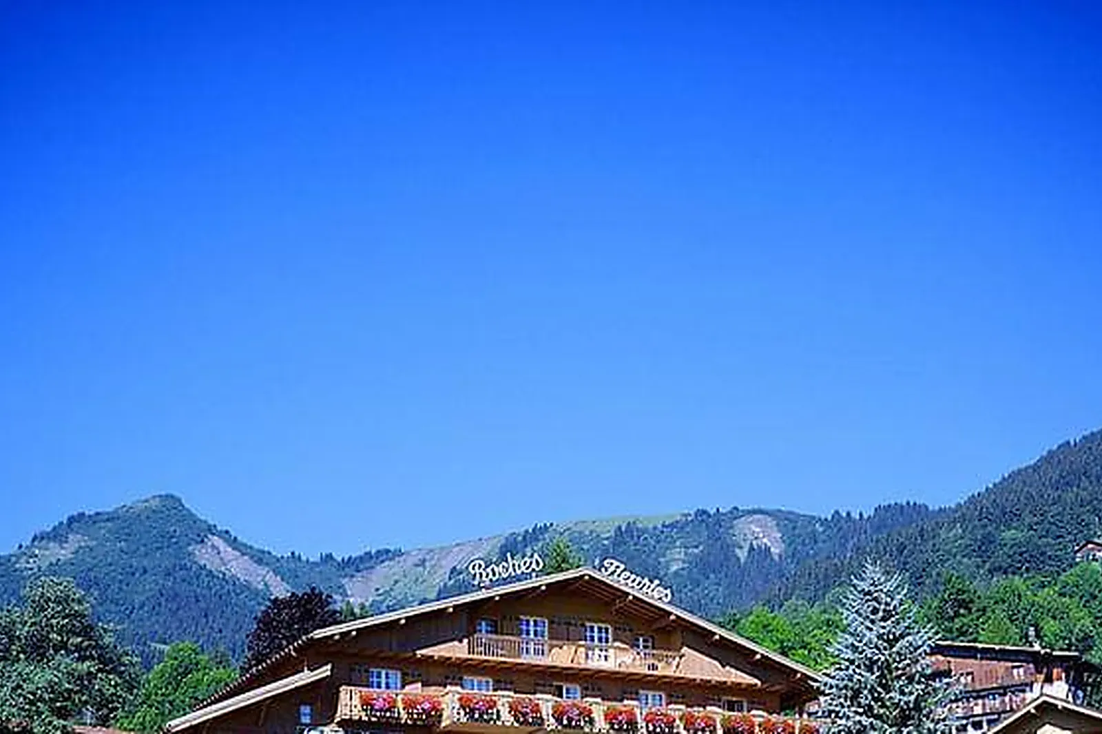 Lieux événementiels, LES ROCHES HÔTEL & SPA ****