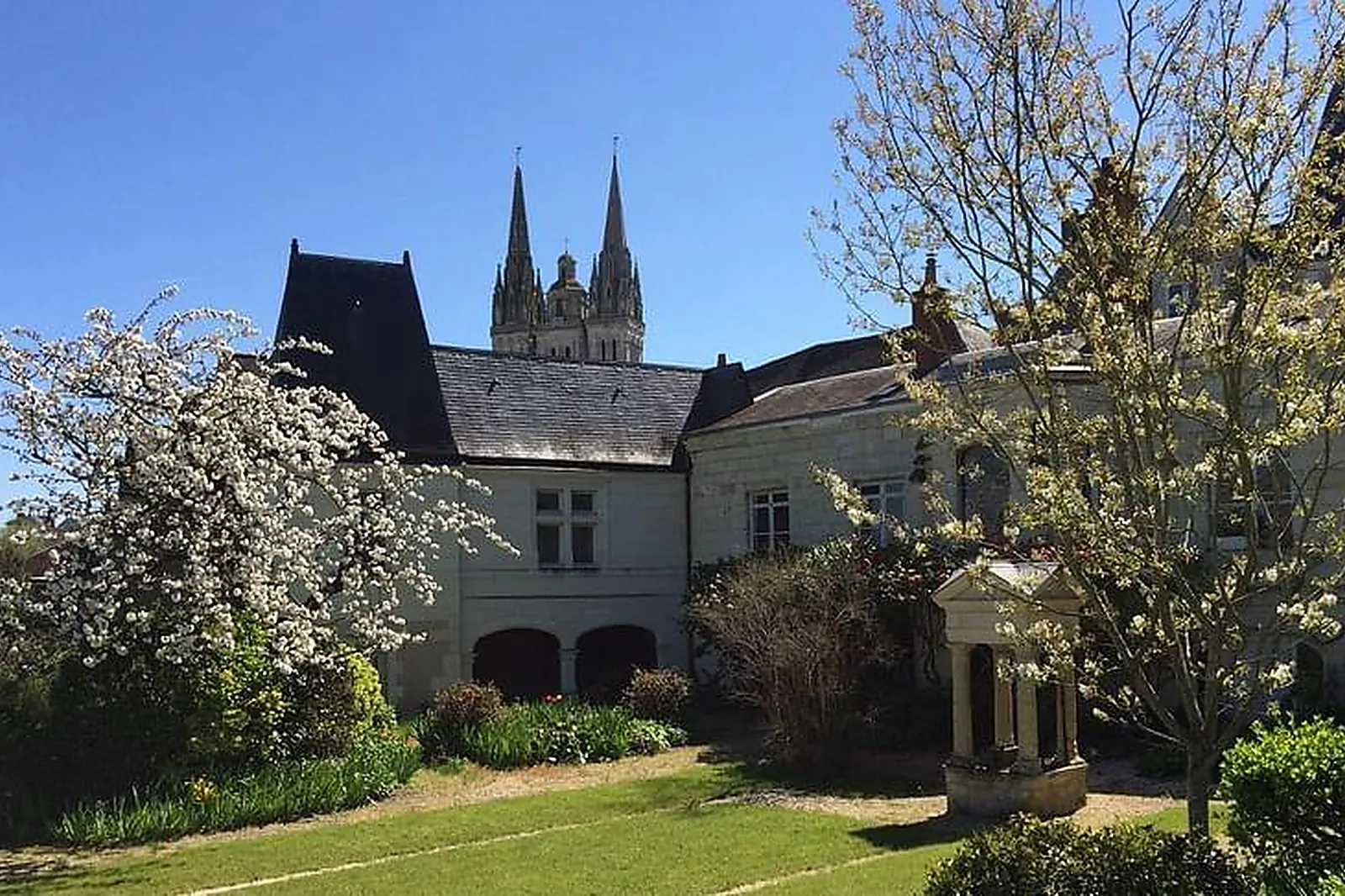 Lieux événementiels, UMIH PARIS-IDF