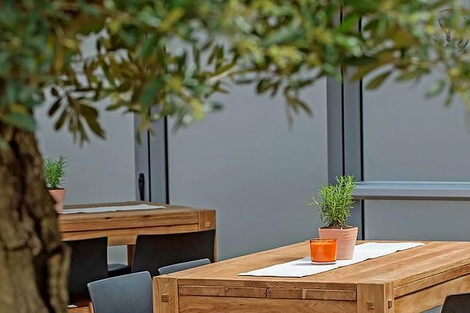 Lieux événementiels, LES SALONS NEWORK