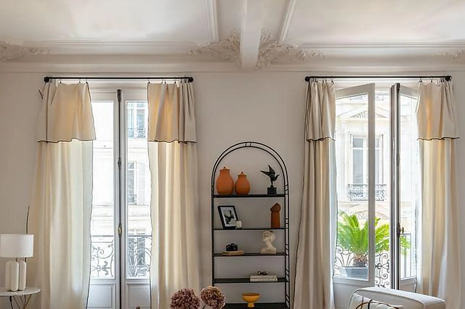 Lieux événementiels, LES SALONS D'AXEL