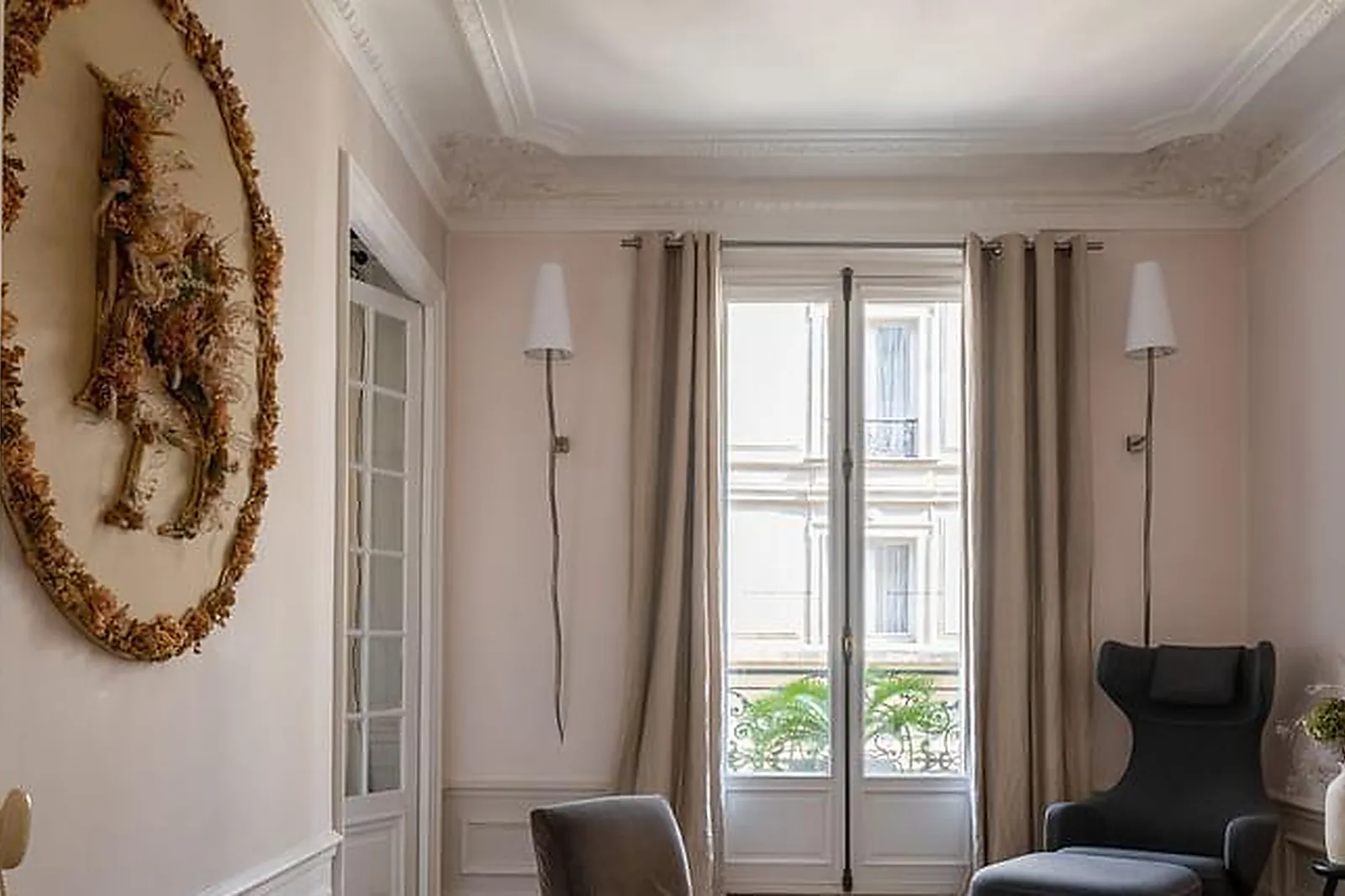 Lieux événementiels, LES SALONS D'AXEL