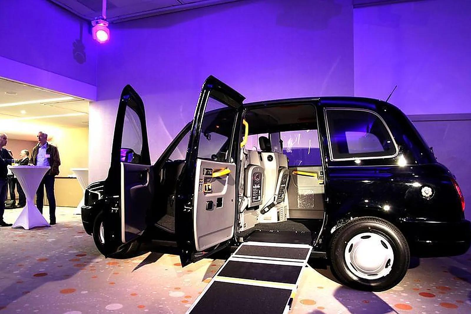 Lieux événementiels, LES SALONS DE L'AVEYRON - PARIS BERCY