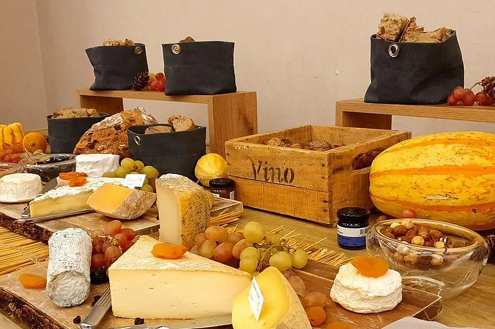 Lieux événementiels, LES SALONS DE L'AVEYRON - PARIS BERCY