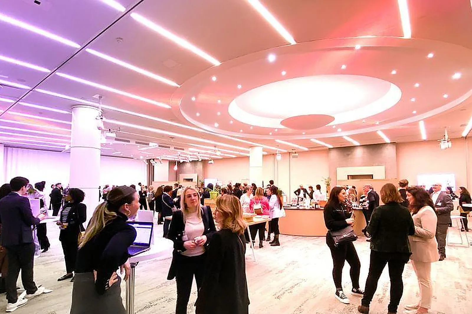 Lieux événementiels, LES SALONS DE L'AVEYRON - PARIS BERCY