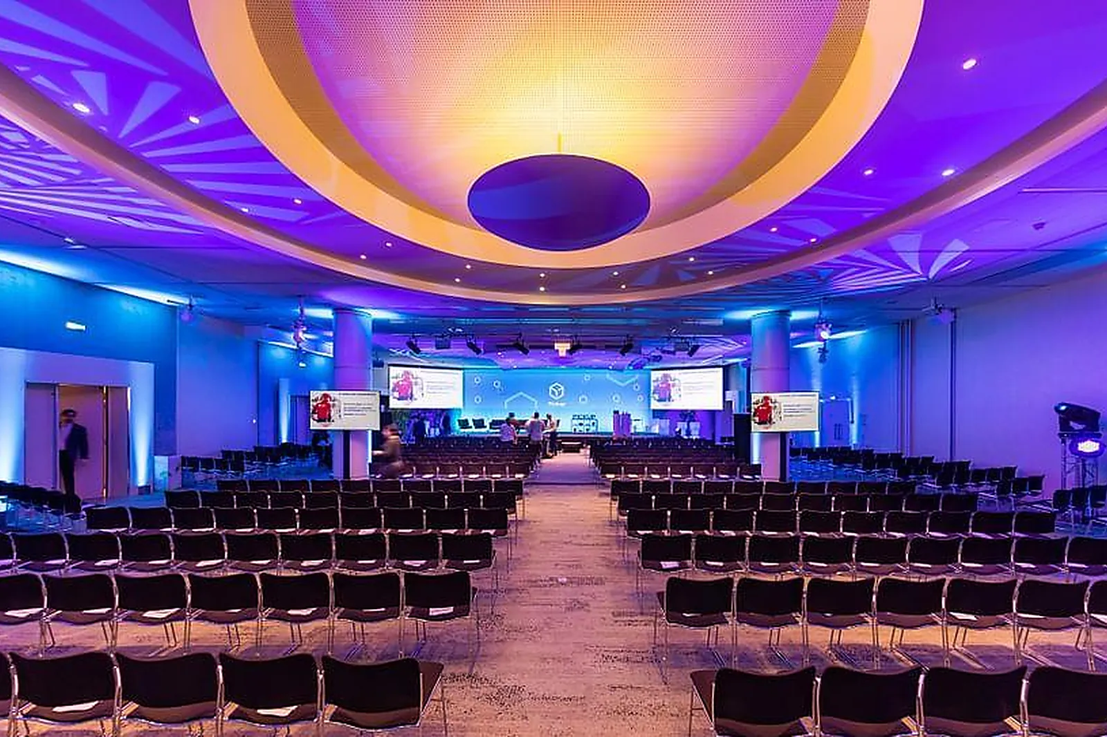 Lieux événementiels, LES SALONS DE L'AVEYRON - PARIS BERCY