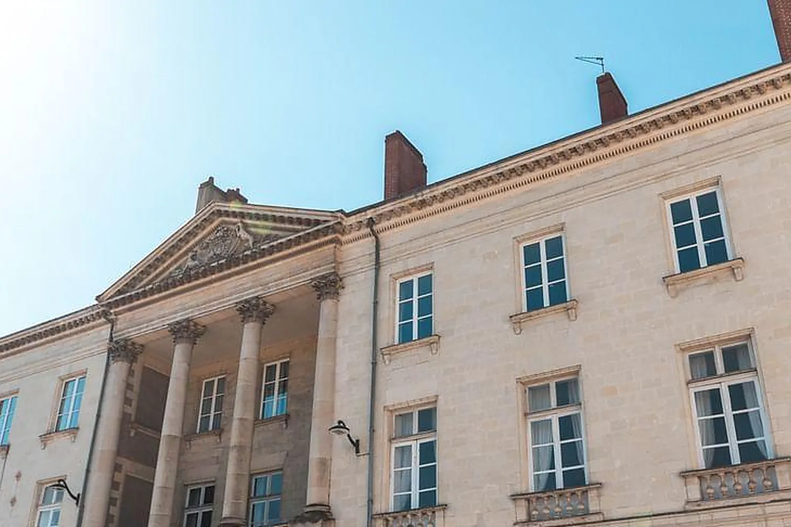 Lieux événementiels, LES SALONS DU CERCLE LOUIS XVI