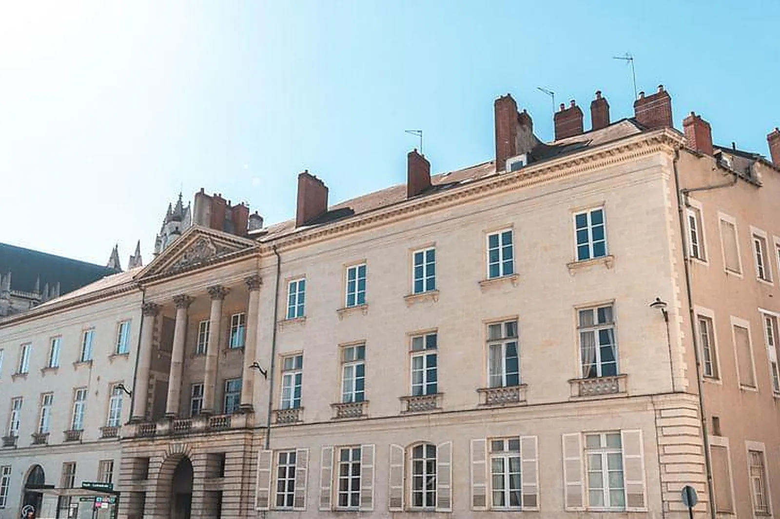 Lieux événementiels, LES SALONS DU CERCLE LOUIS XVI