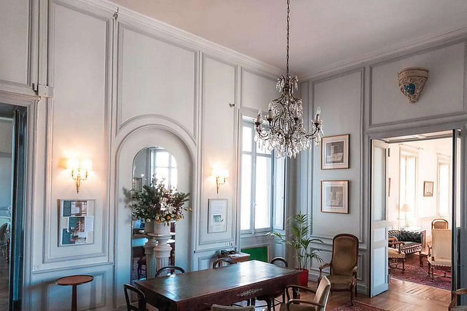 Lieux événementiels, LES SALONS DU CERCLE LOUIS XVI