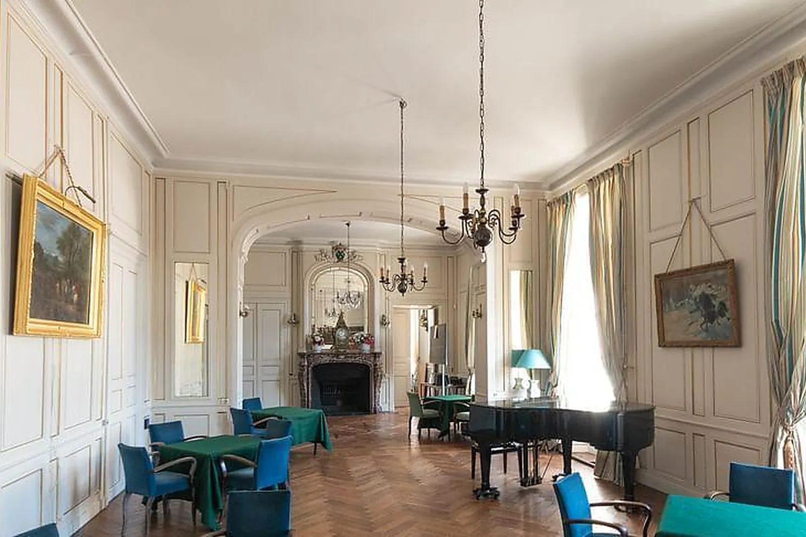 Lieux événementiels, LES SALONS DU CERCLE LOUIS XVI