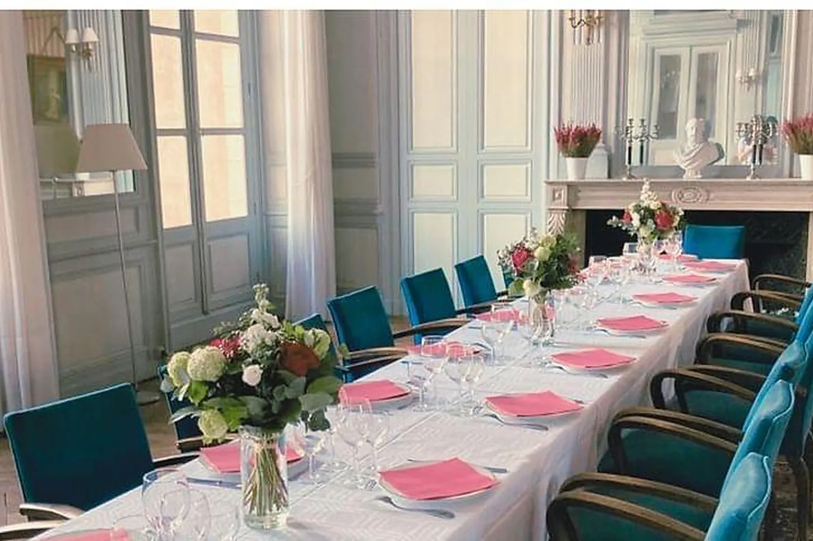 Lieux événementiels, LES SALONS DU CERCLE LOUIS XVI