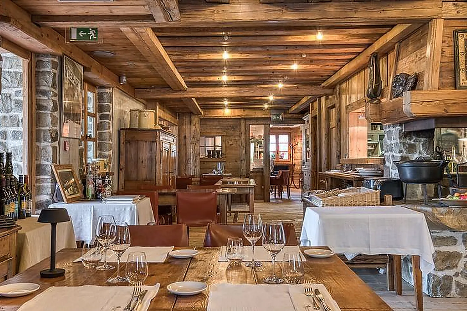 Lieux événementiels, LES SERVAGES D'ARMELLE ****