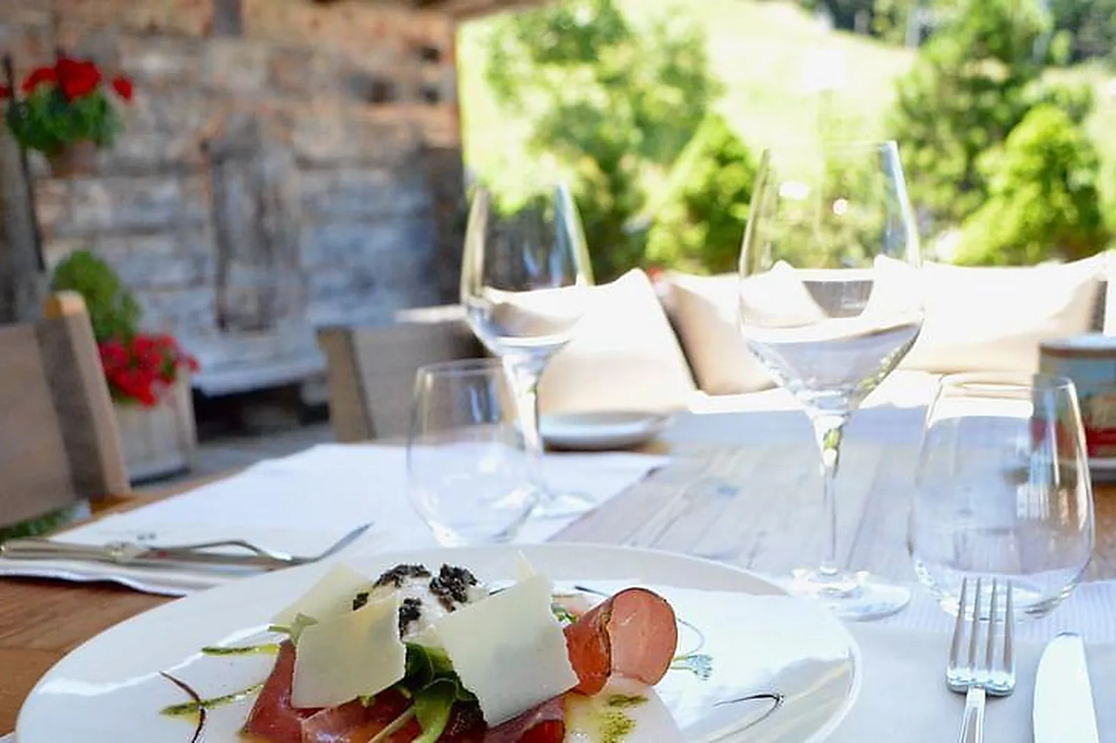 Lieux événementiels, LES SERVAGES D'ARMELLE ****