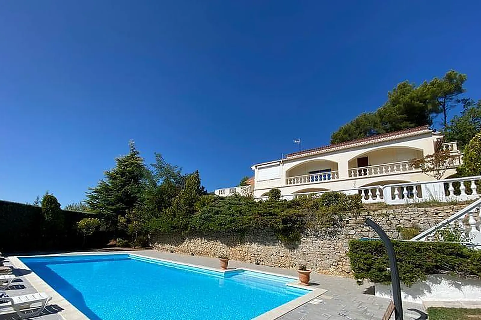 Lieux événementiels, LES SOURCES DE PASITHÉA