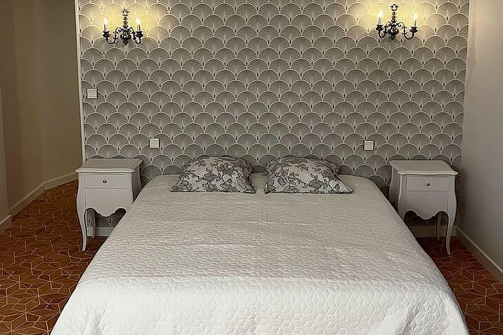 Lieux événementiels, LES SOURCES DE PASITHÉA