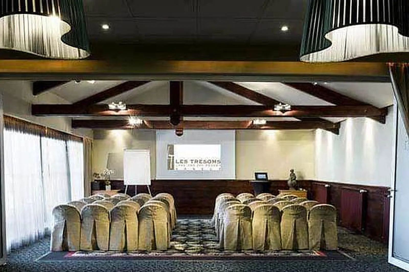 Lieux événementiels, LES TRÉSOMS HÔTEL & SPA ****