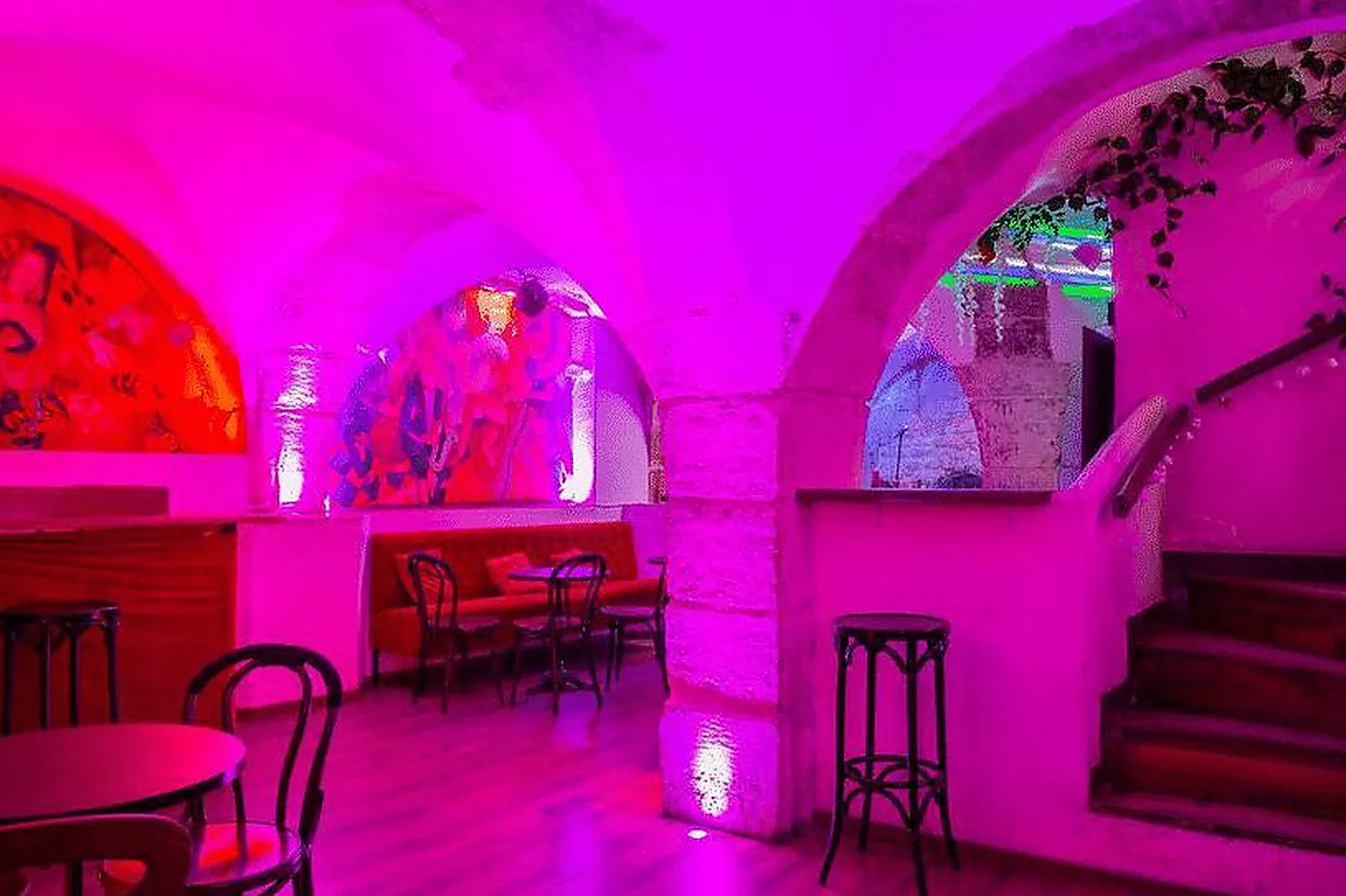 Lieux événementiels, LES DESSOUS DU PANTHÉON LE PORT DU SALUT