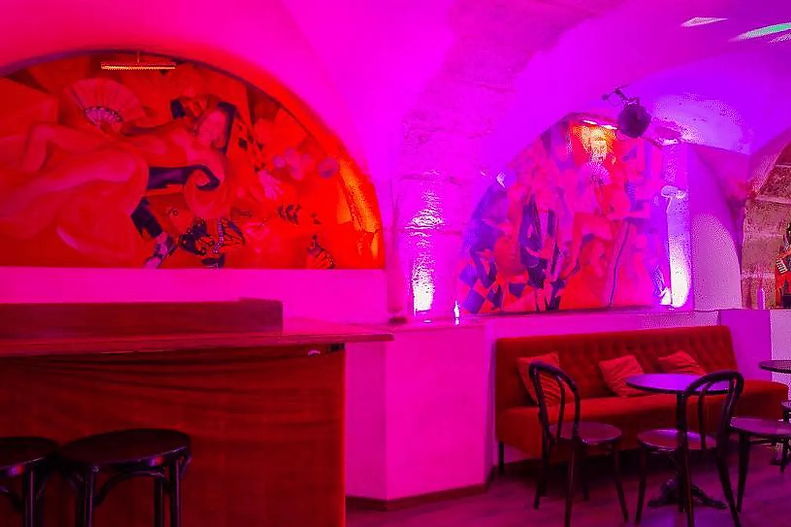 Lieux événementiels, LES DESSOUS DU PANTHÉON LE PORT DU SALUT