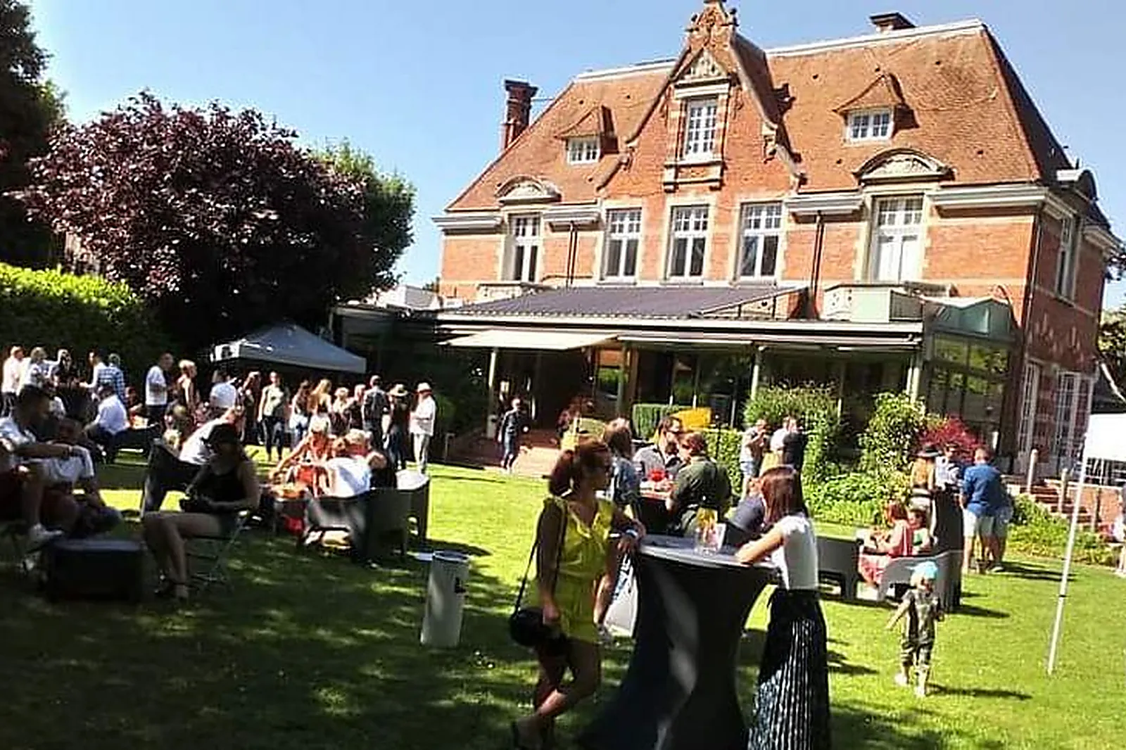 Lieux événementiels, IRATY WORKPLACE AIRPORT / TRAIN