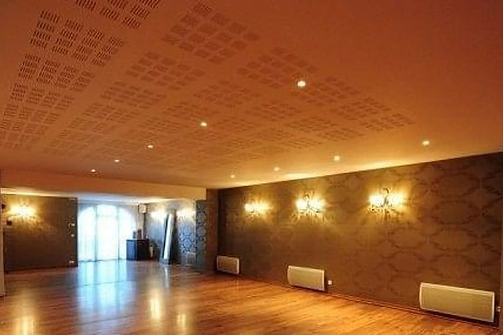 Lieux événementiels, IRATY WORKPLACE AIRPORT / TRAIN