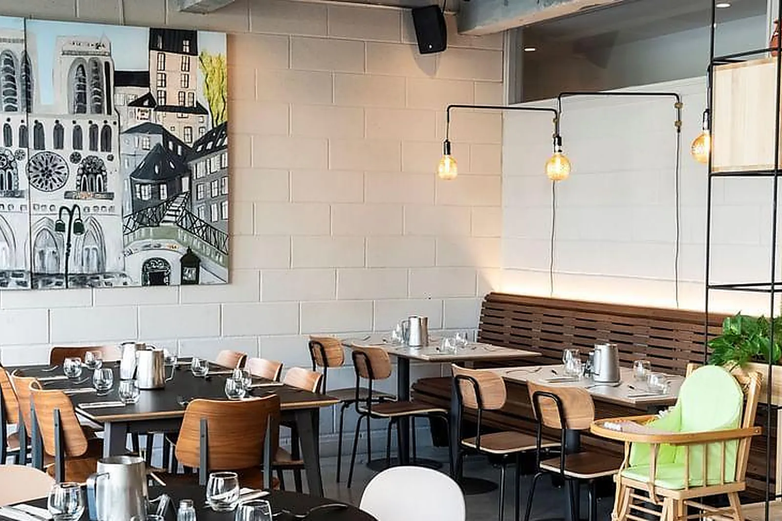 Lieux événementiels, LES PETITS PLATS DE MAURICE