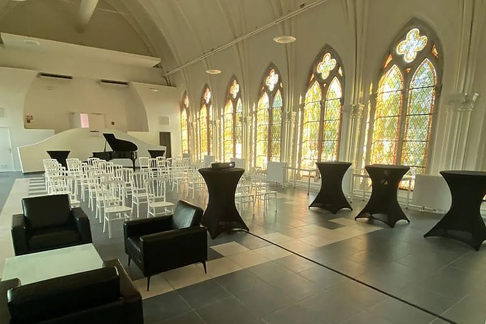 Lieux événementiels, LES VOÛTES