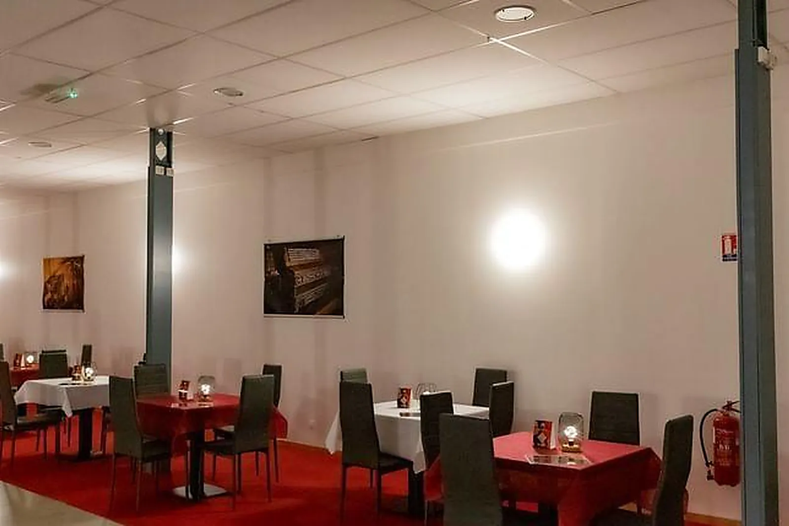 Lieux événementiels, L'ESPACE APOGÉE