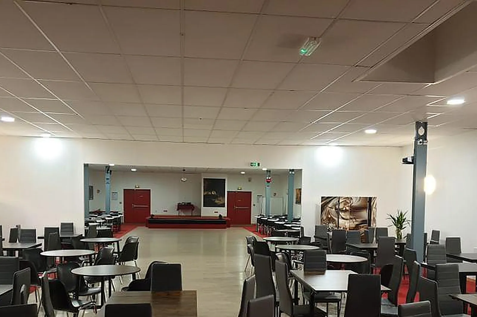 Lieux événementiels, L'ESPACE APOGÉE