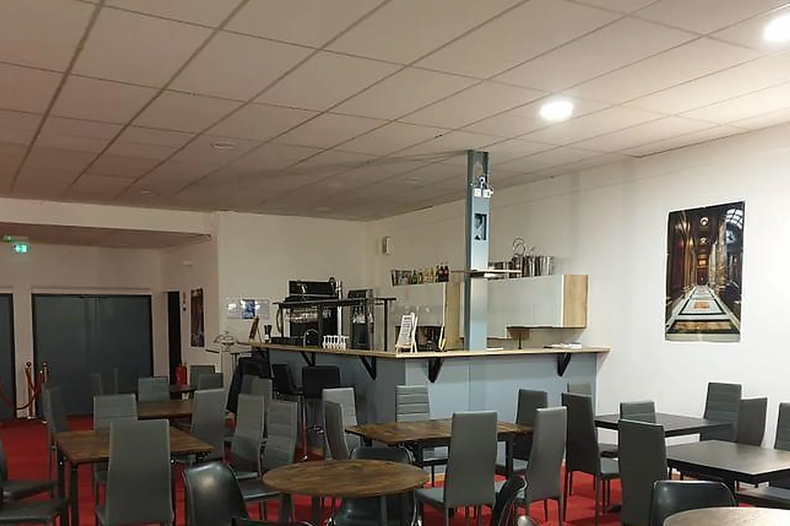 Lieux événementiels, L'ESPACE APOGÉE