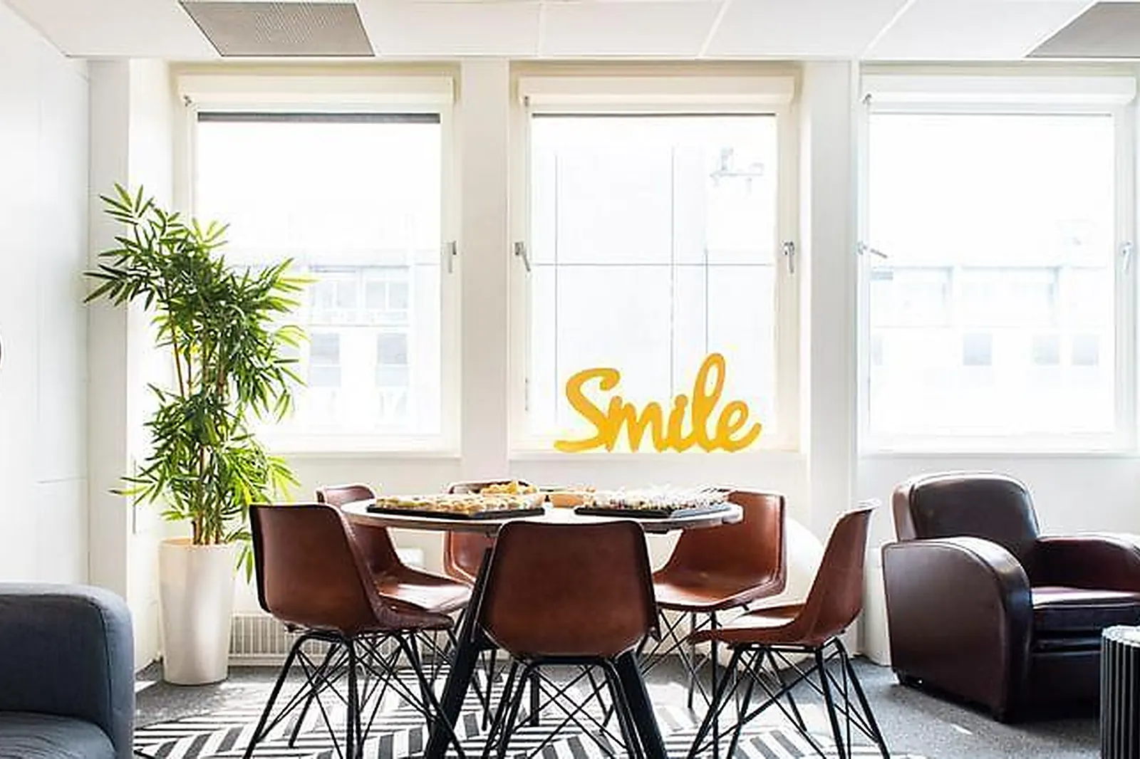 Lieux événementiels, LOBBY IDEASKY