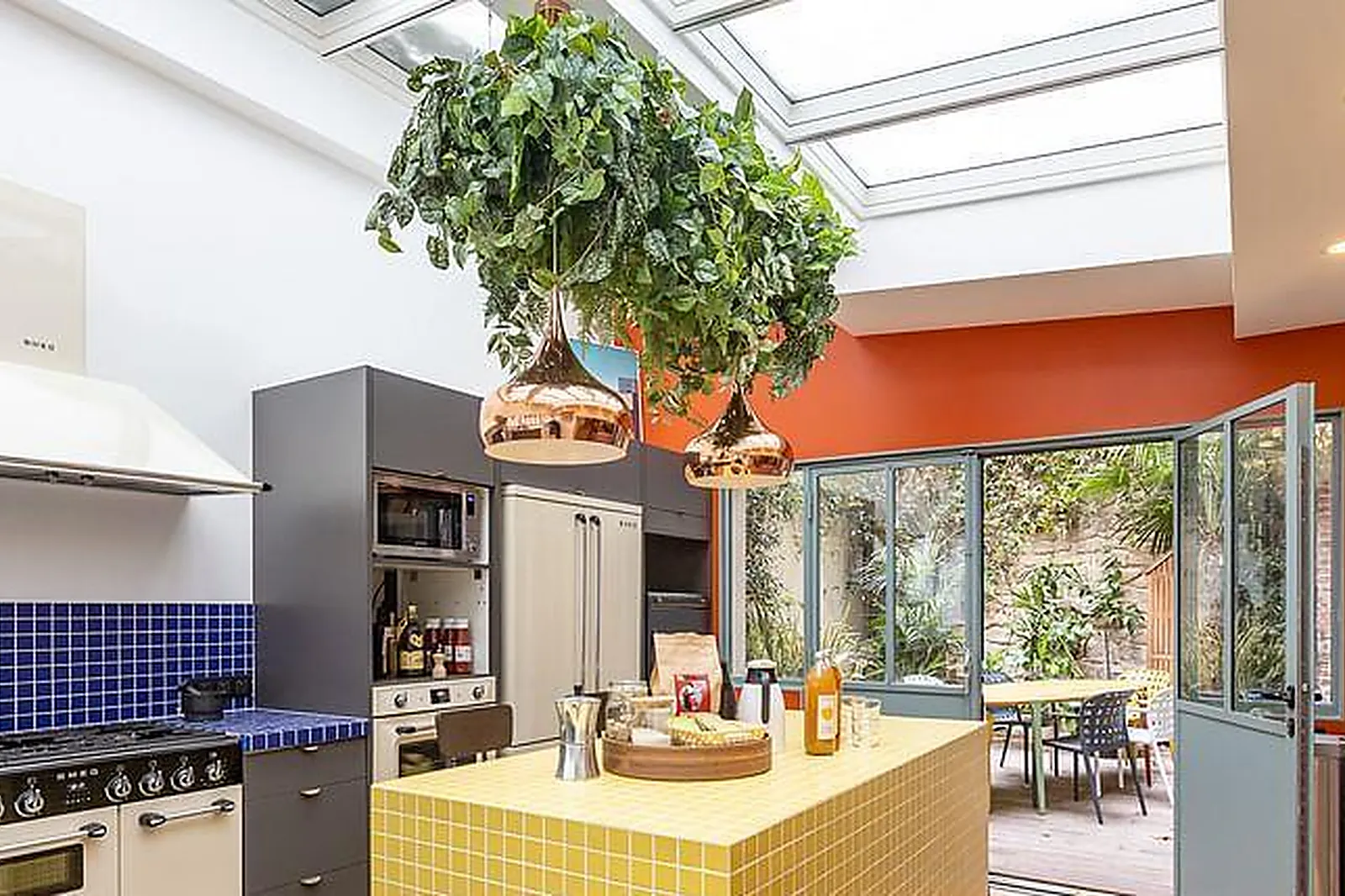 Lieux événementiels, LOFT D'ARTISTE AVEC TERRASSE EN PLEIN COEUR DE PARIS
