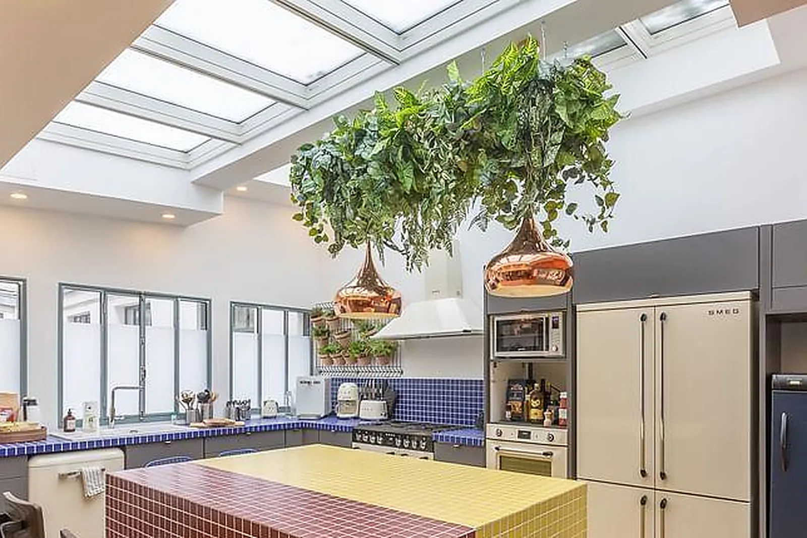 Lieux événementiels, LOFT D'ARTISTE AVEC TERRASSE EN PLEIN COEUR DE PARIS